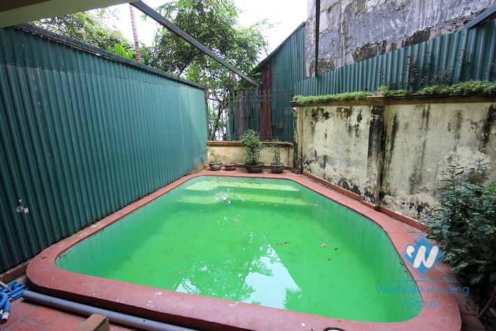 Lake view and Nice house  for rent in Tay Ho area